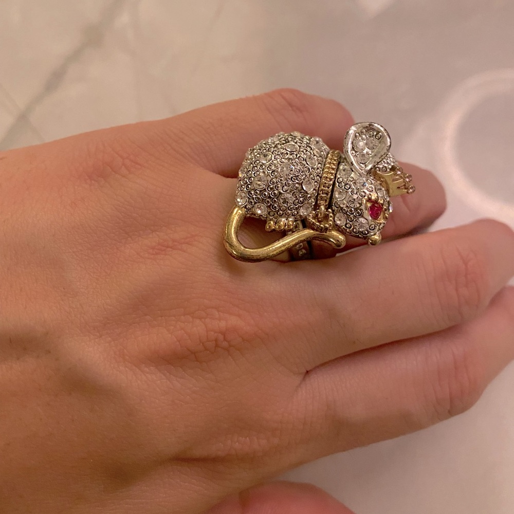 Betsey Johnson - Mouse Ring